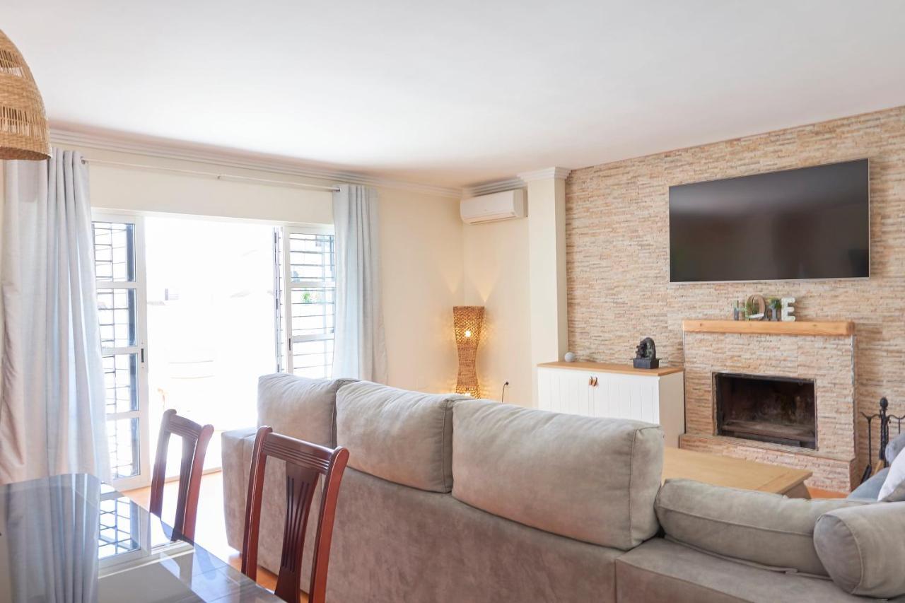 Relax, Family, Telecommuting & Private Pool Vila Velez Exterior foto