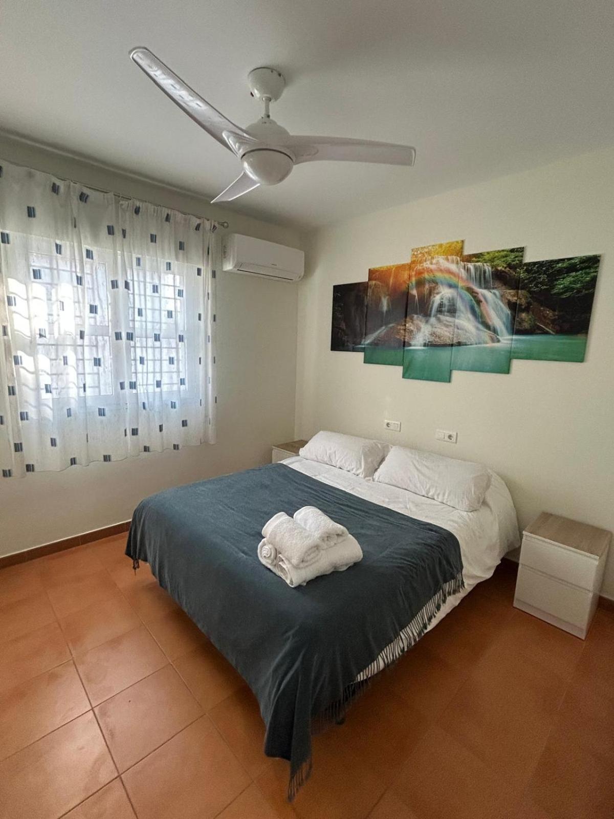 Relax, Family, Telecommuting & Private Pool Vila Velez Exterior foto